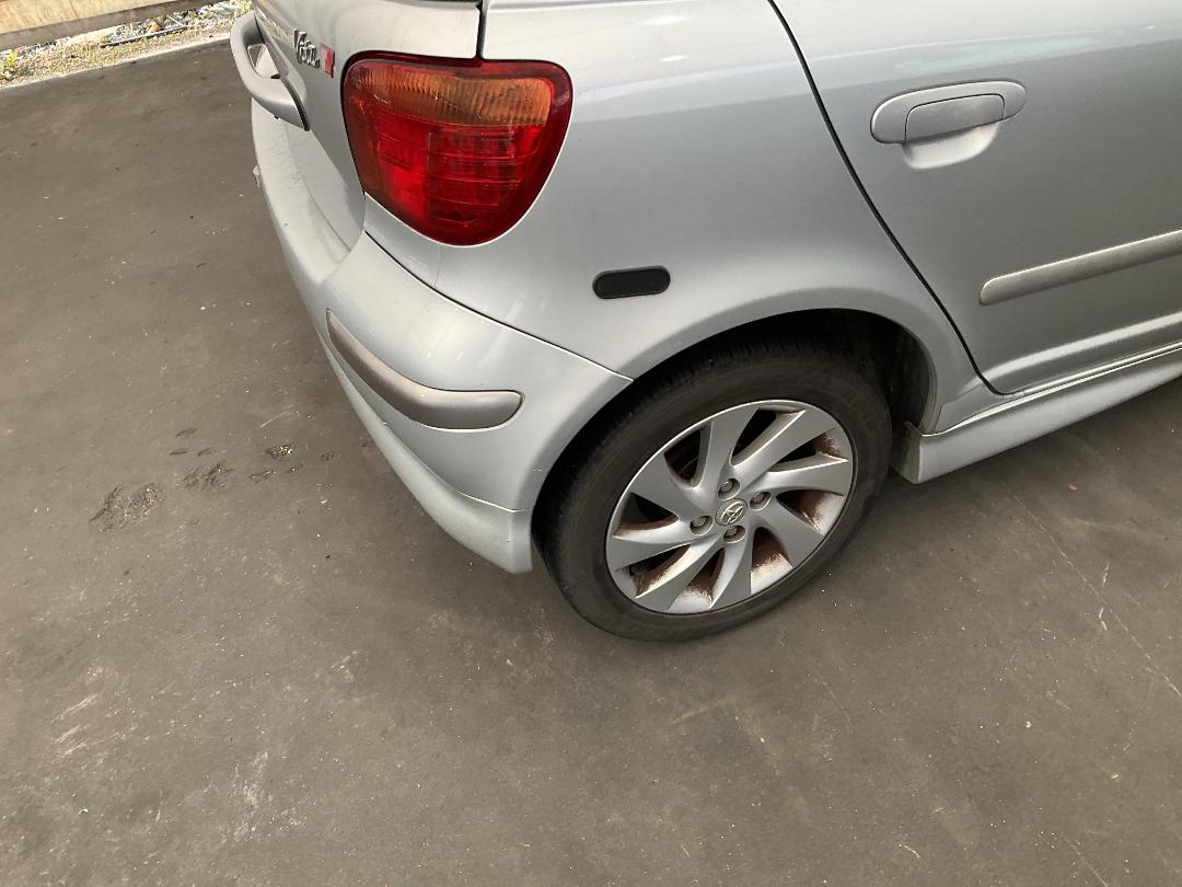 Photo '13' of Toyota Vitz