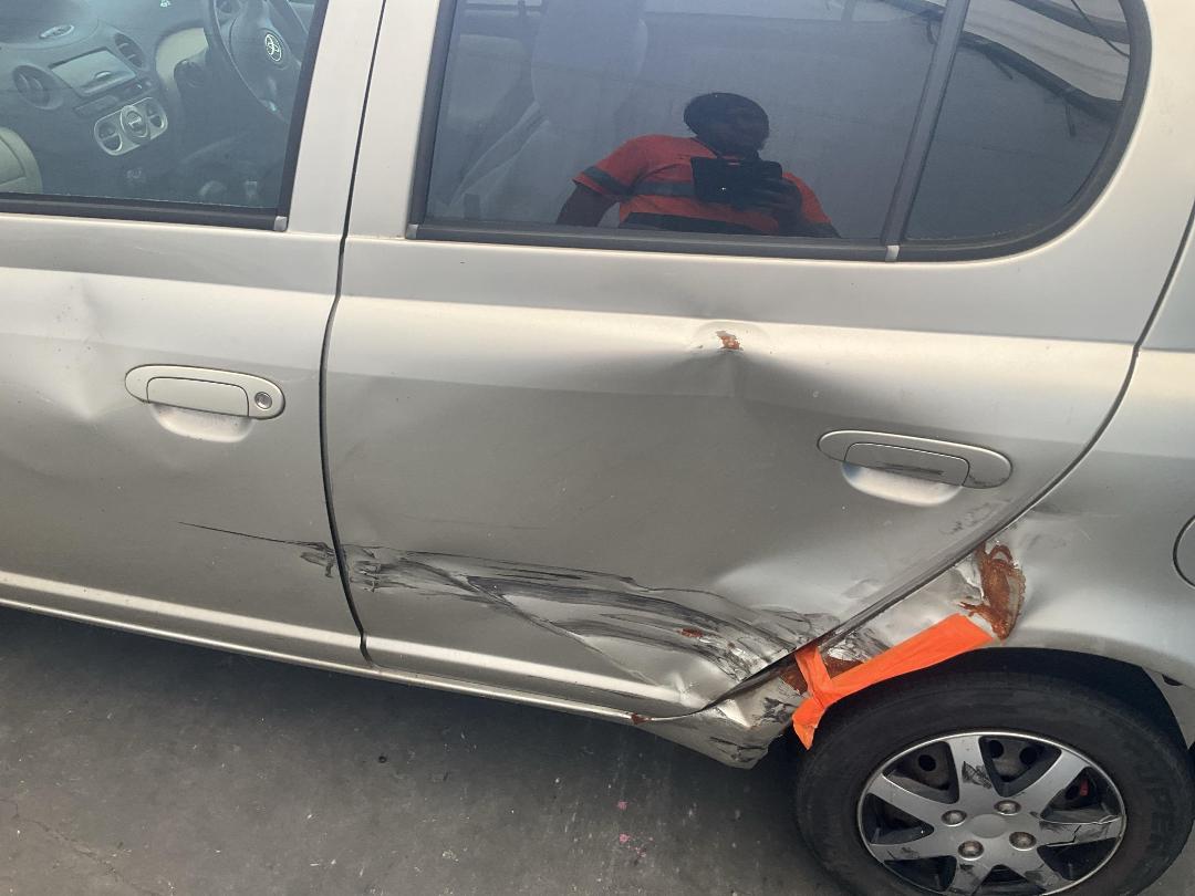 Photo '9' of Toyota Vitz