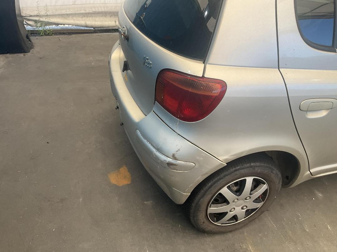 Photo '15' of Toyota Vitz