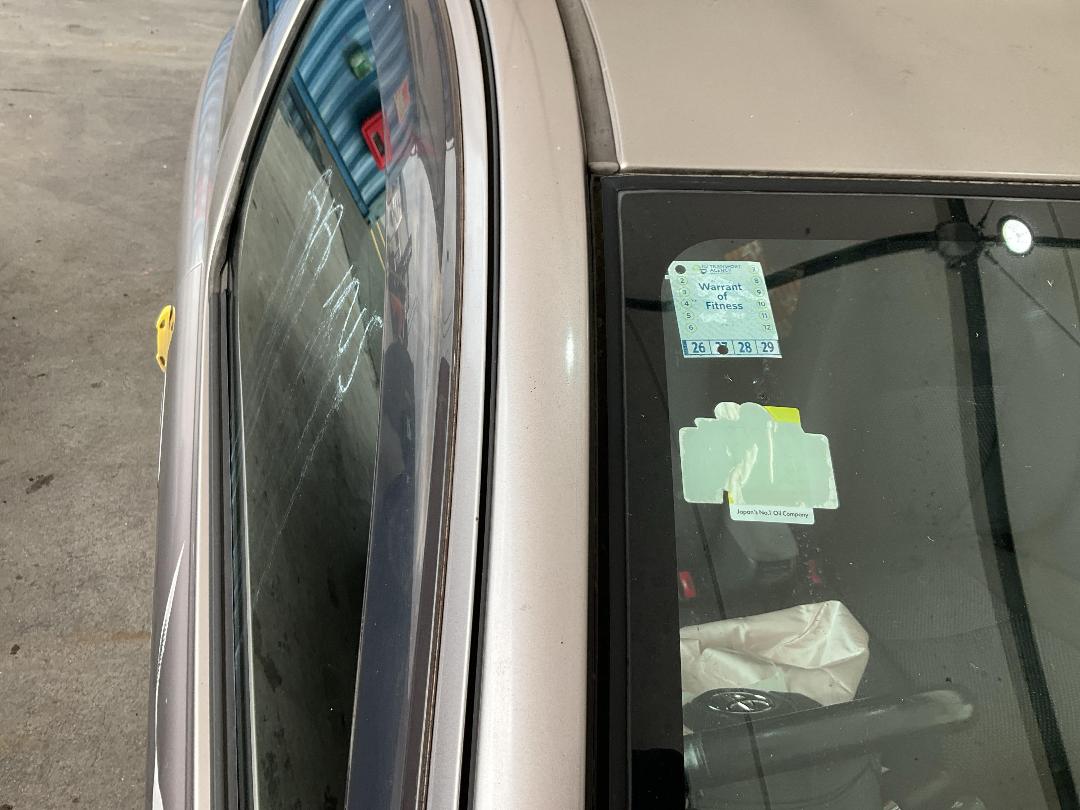 Photo '9' of Toyota Vitz