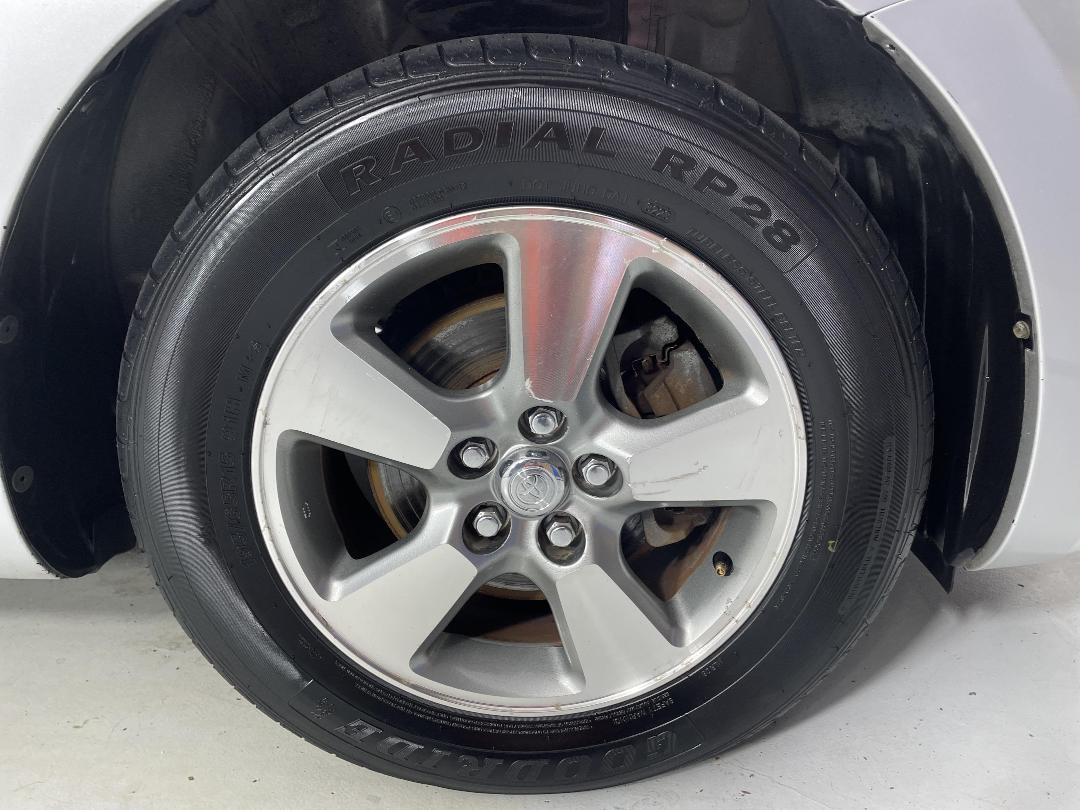 Photo '9' of Toyota Wish Photo '9' of Toyota Wish