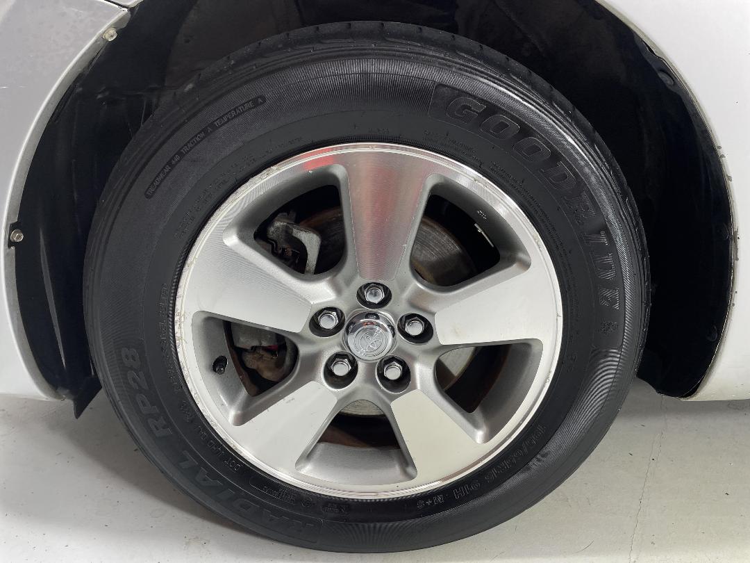 Photo '10' of Toyota Wish Photo '10' of Toyota Wish