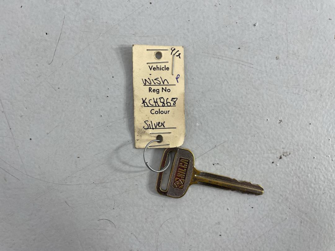 Photo '22' of Toyota Wish Photo '22' of Toyota Wish