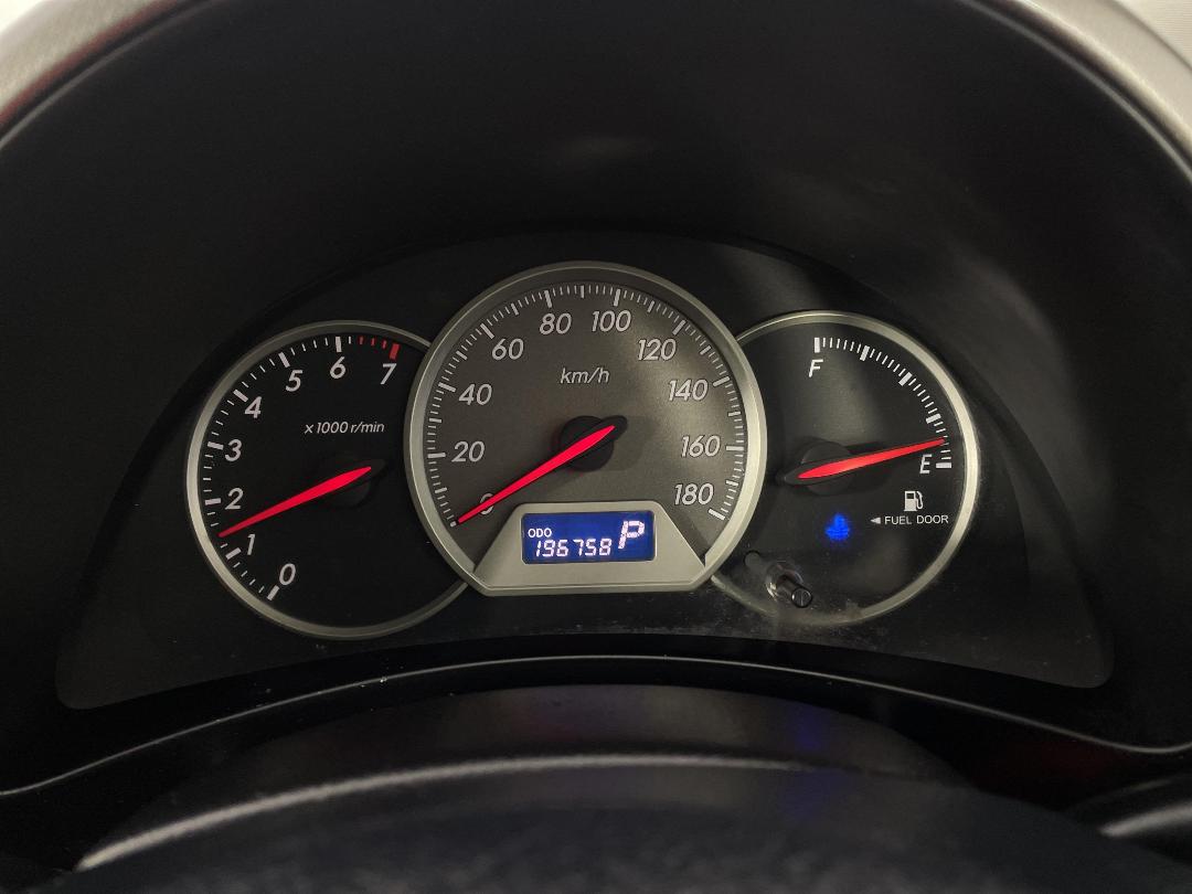 Photo '21' of Toyota Wish Photo '21' of Toyota Wish