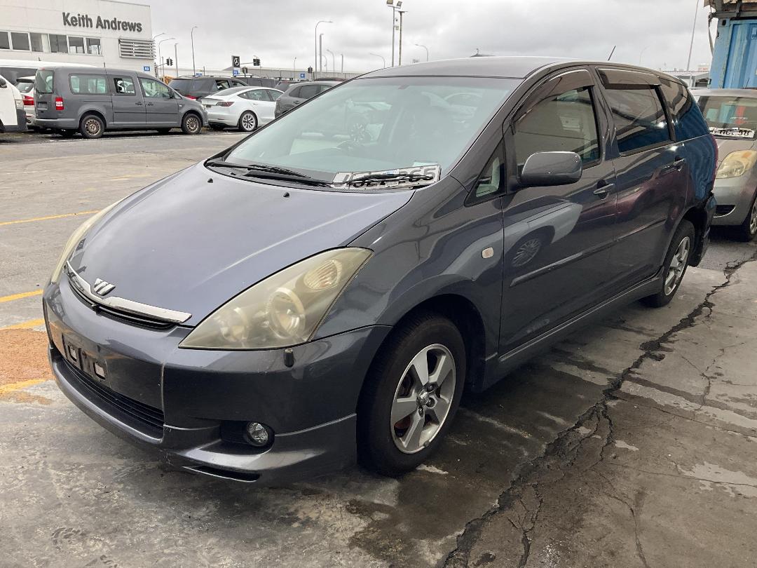 Photo '7' of Toyota Wish Photo '7' of Toyota Wish