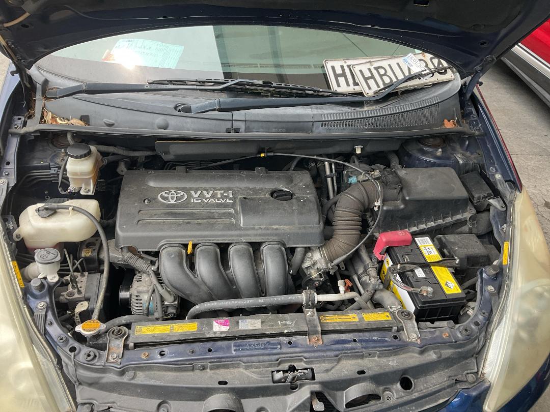 Photo '37' of Toyota Wish Photo '37' of Toyota Wish