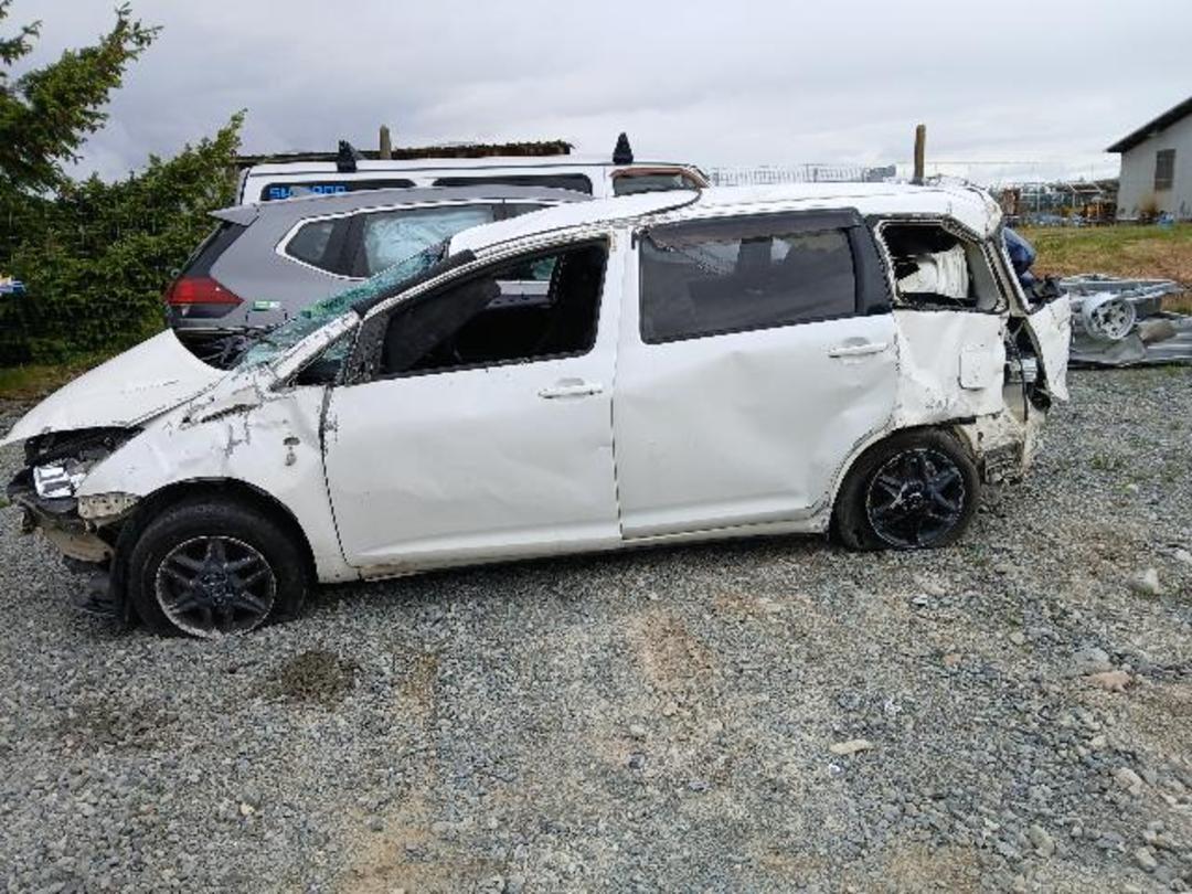 Photo '2' of Toyota Wish Photo '2' of Toyota Wish