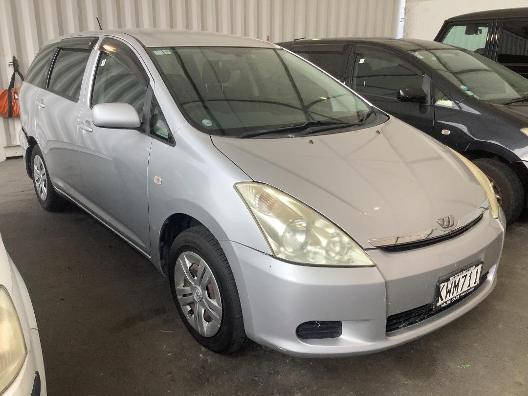 Photo '2' of Toyota Wish Photo '2' of Toyota Wish