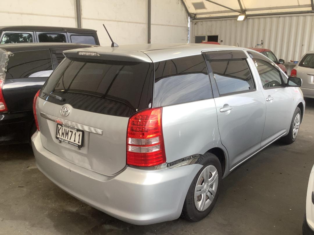 Photo '3' of Toyota Wish Photo '3' of Toyota Wish