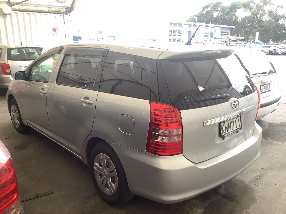 Photo '7' of Toyota Wish Photo '7' of Toyota Wish