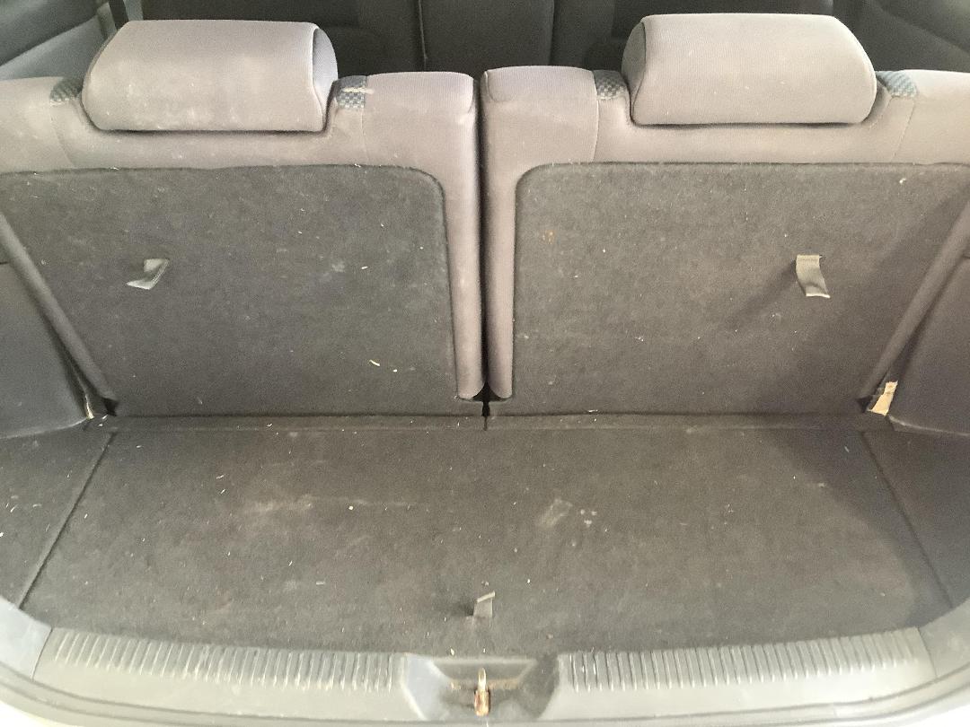 Photo '8' of Toyota Wish Photo '8' of Toyota Wish