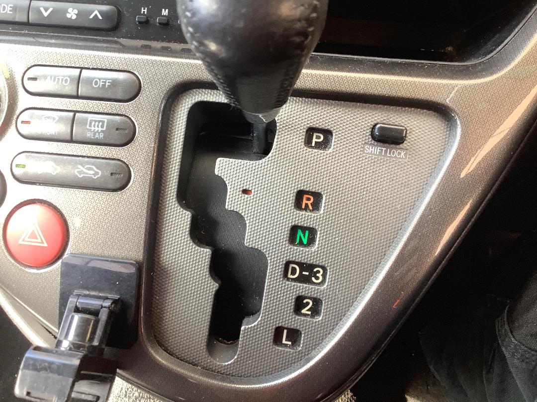 Photo '13' of Toyota Wish