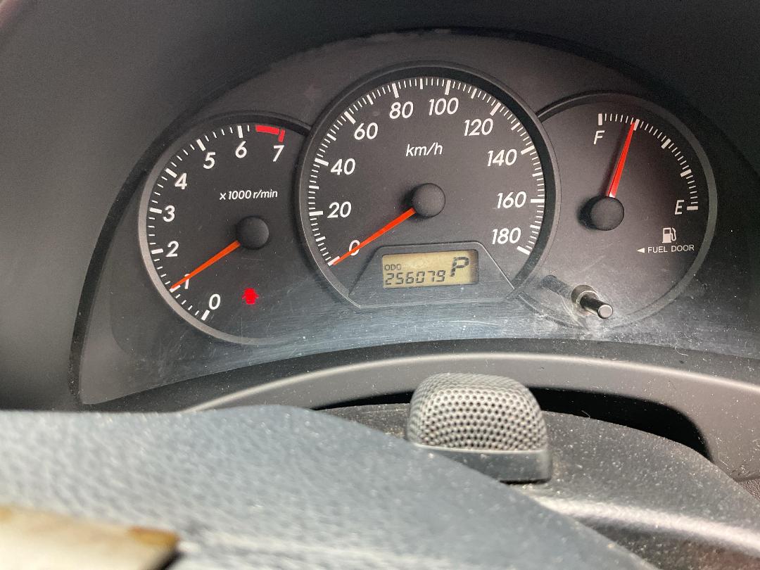 Photo '11' of Toyota Wish