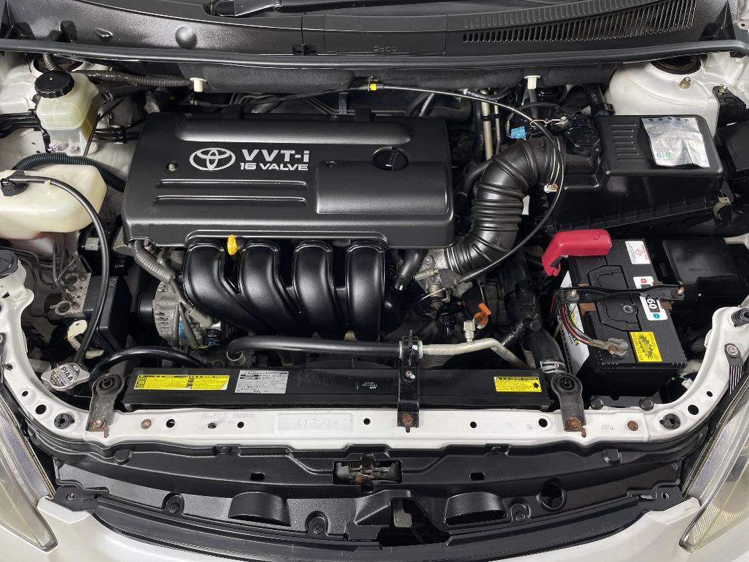 Photo '13' of Toyota Wish