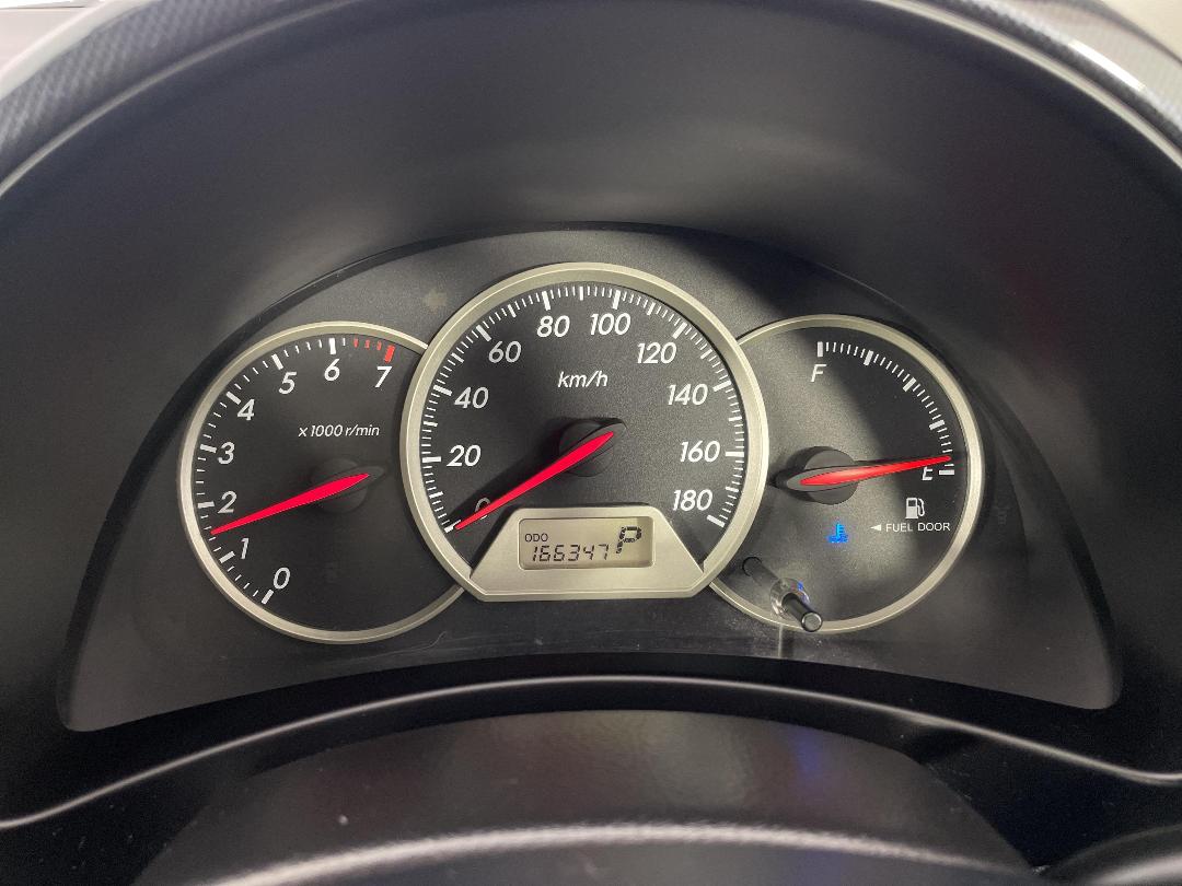 Photo '21' of Toyota Wish