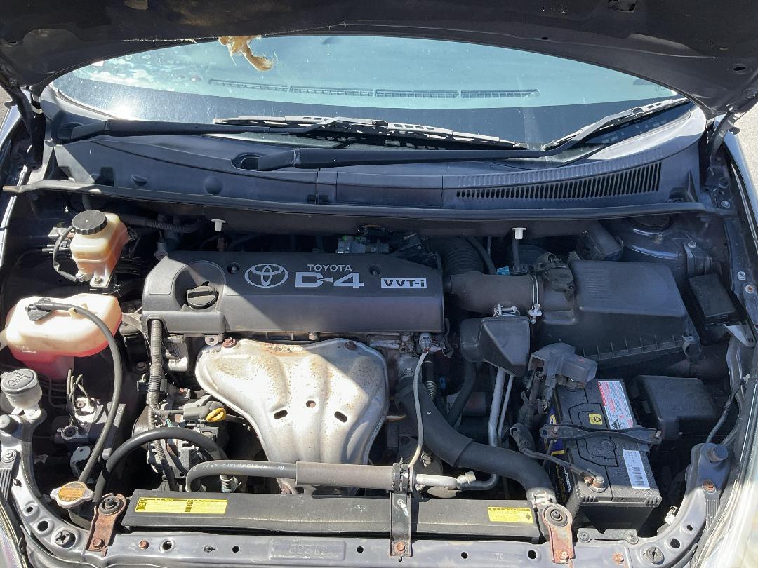 Photo '20' of Toyota Wish Photo '20' of Toyota Wish