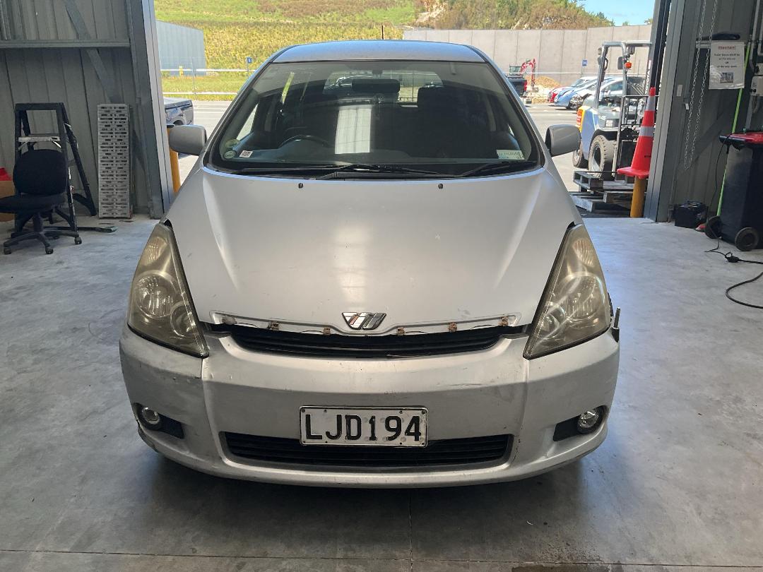 Photo '7' of Toyota Wish Photo '7' of Toyota Wish