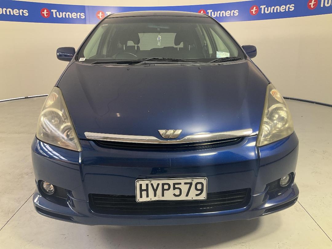 Photo '2' of Toyota Wish