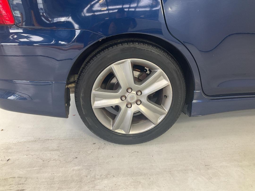 Photo '12' of Toyota Wish