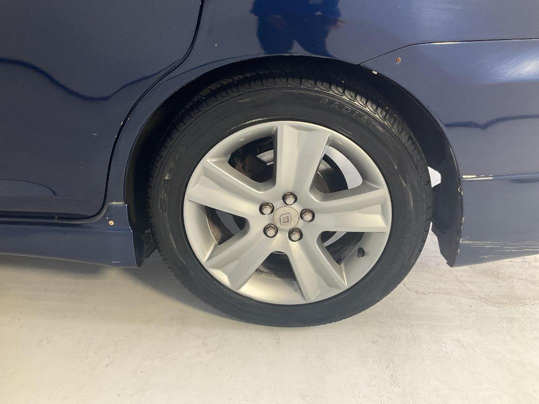 Photo '11' of Toyota Wish