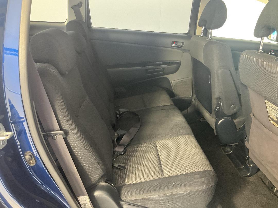 Photo '20' of Toyota Wish