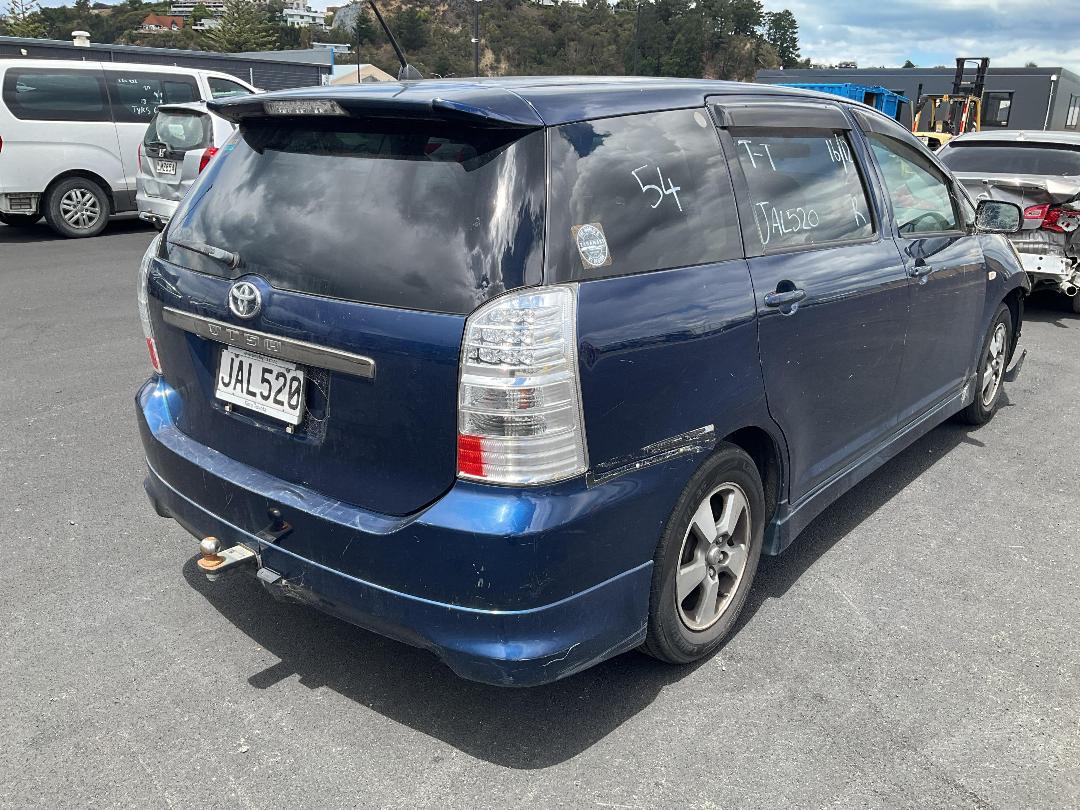 Photo '6' of Toyota Wish Photo '6' of Toyota Wish