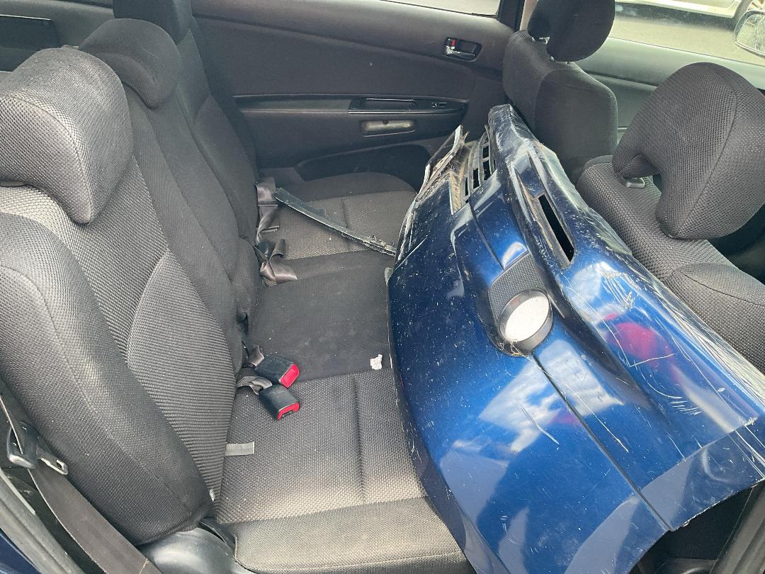 Photo '15' of Toyota Wish Photo '15' of Toyota Wish