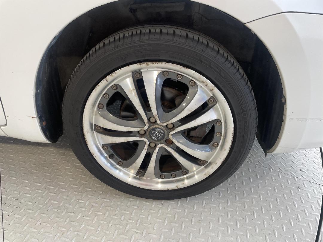 Photo '9' of Toyota Wish Photo '9' of Toyota Wish