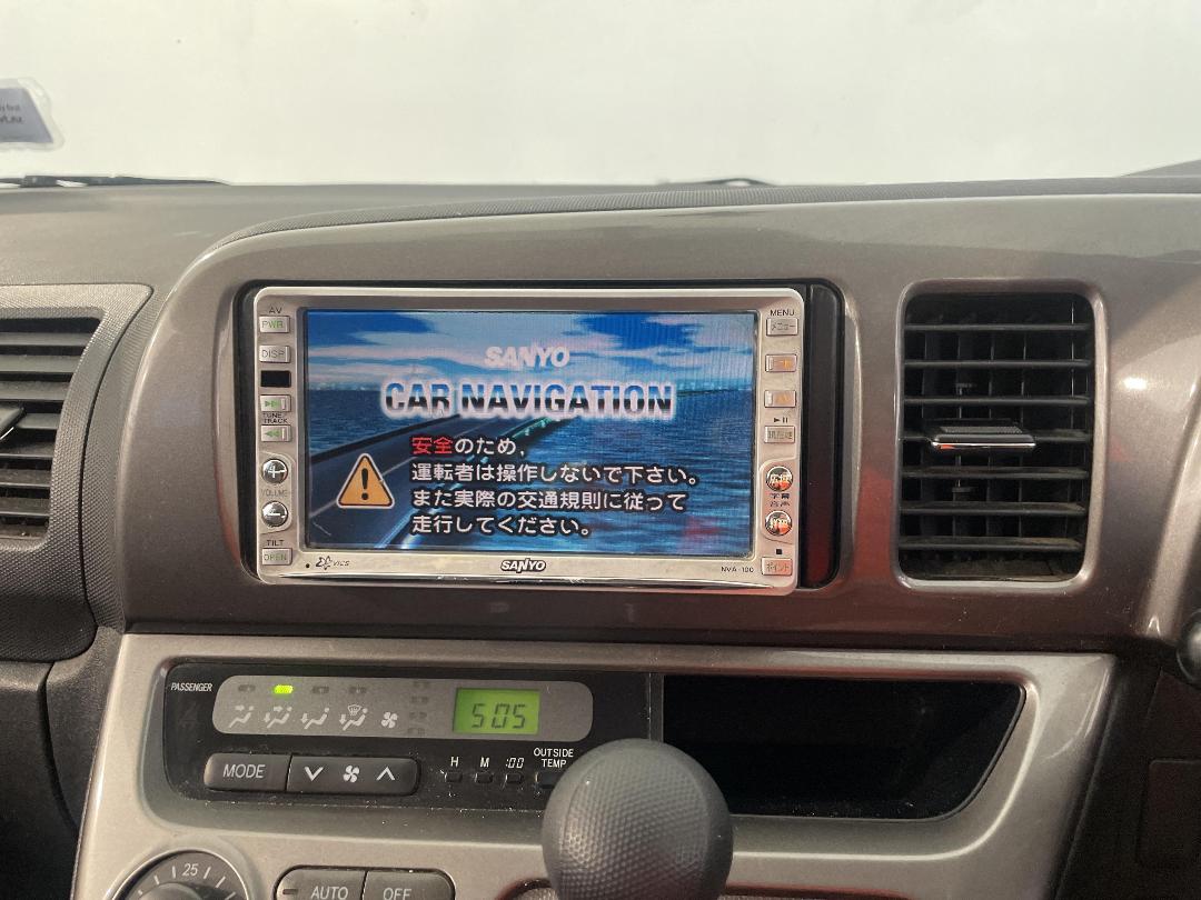 Photo '25' of Toyota Wish Photo '25' of Toyota Wish