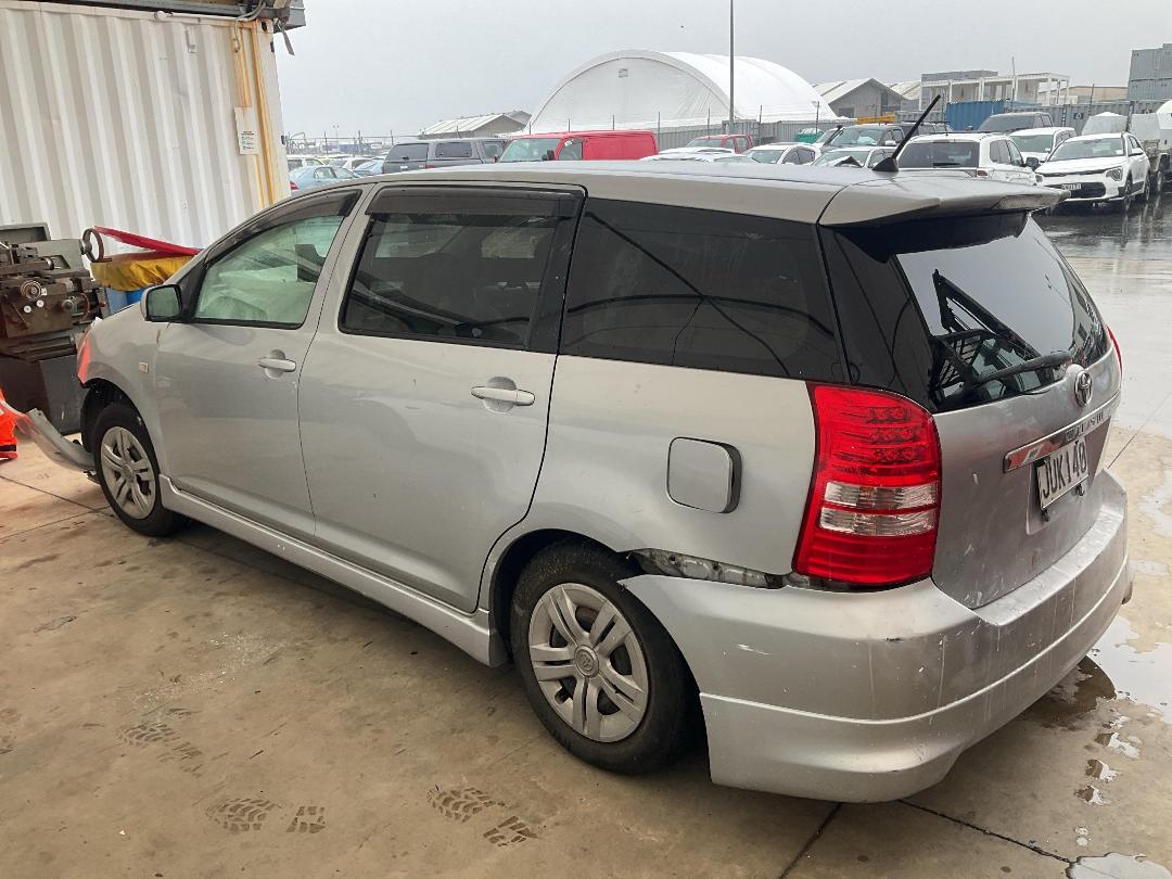 Photo '3' of Toyota Wish Photo '3' of Toyota Wish