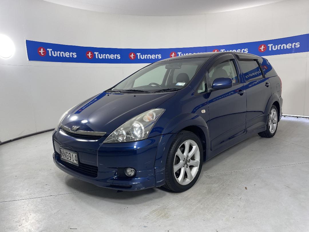 Photo '4' of Toyota Wish