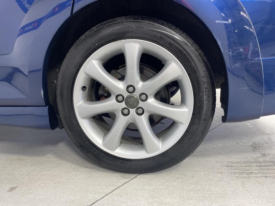 Photo '11' of Toyota Wish