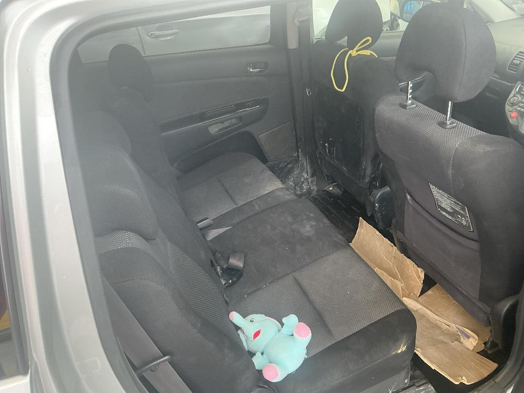 Photo '20' of Toyota Wish