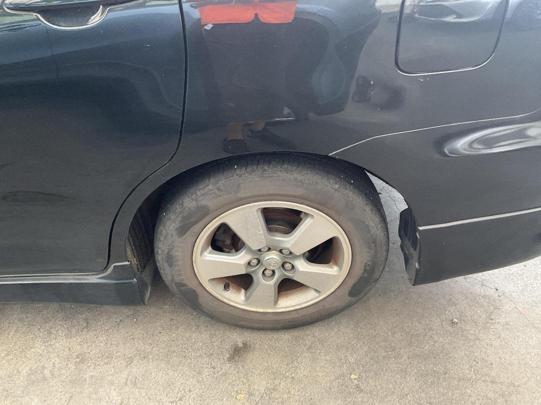 Photo '17' of Toyota Wish