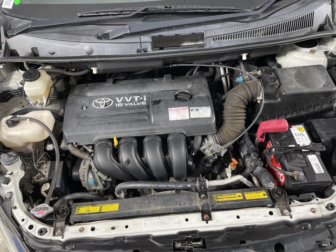 Photo '13' of Toyota Wish