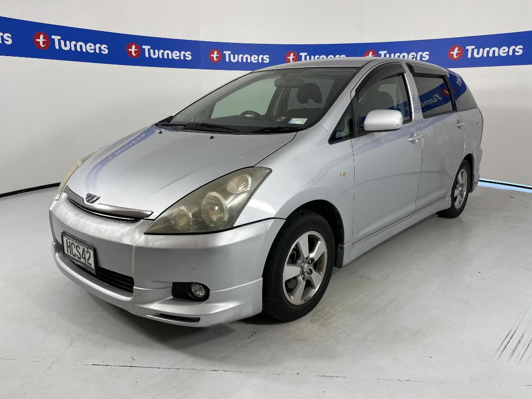 Photo '4' of Toyota Wish