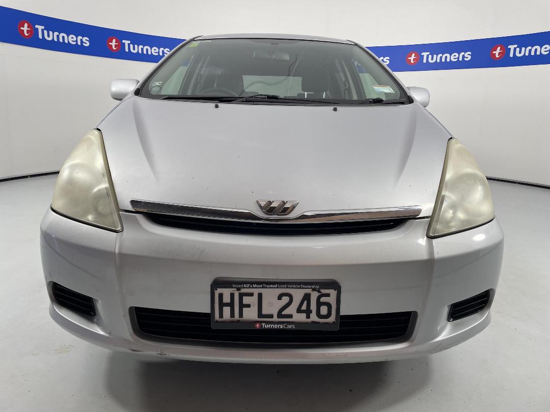 Photo '2' of Toyota Wish