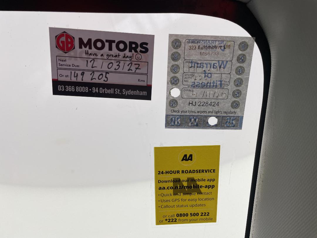 Photo '23' of Toyota Wish