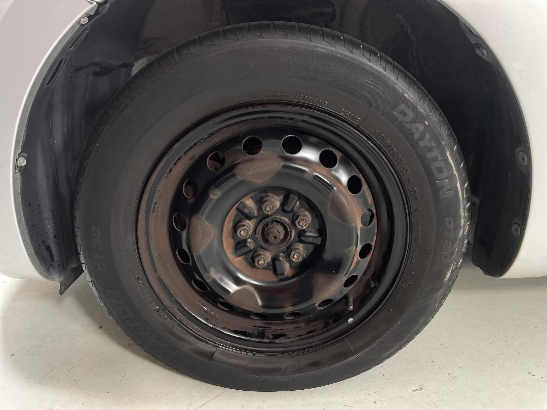 Photo '10' of Toyota Wish