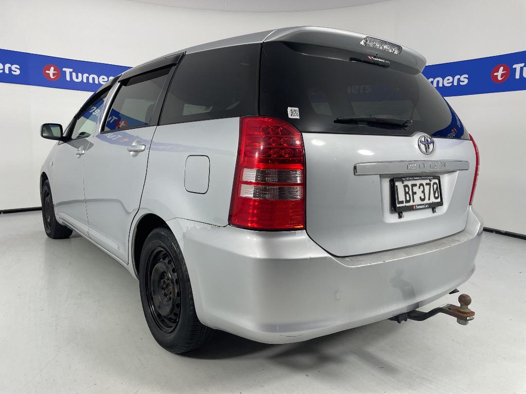 Photo '5' of Toyota Wish