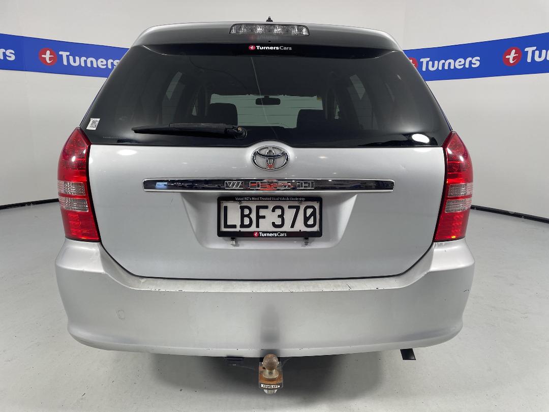 Photo '6' of Toyota Wish