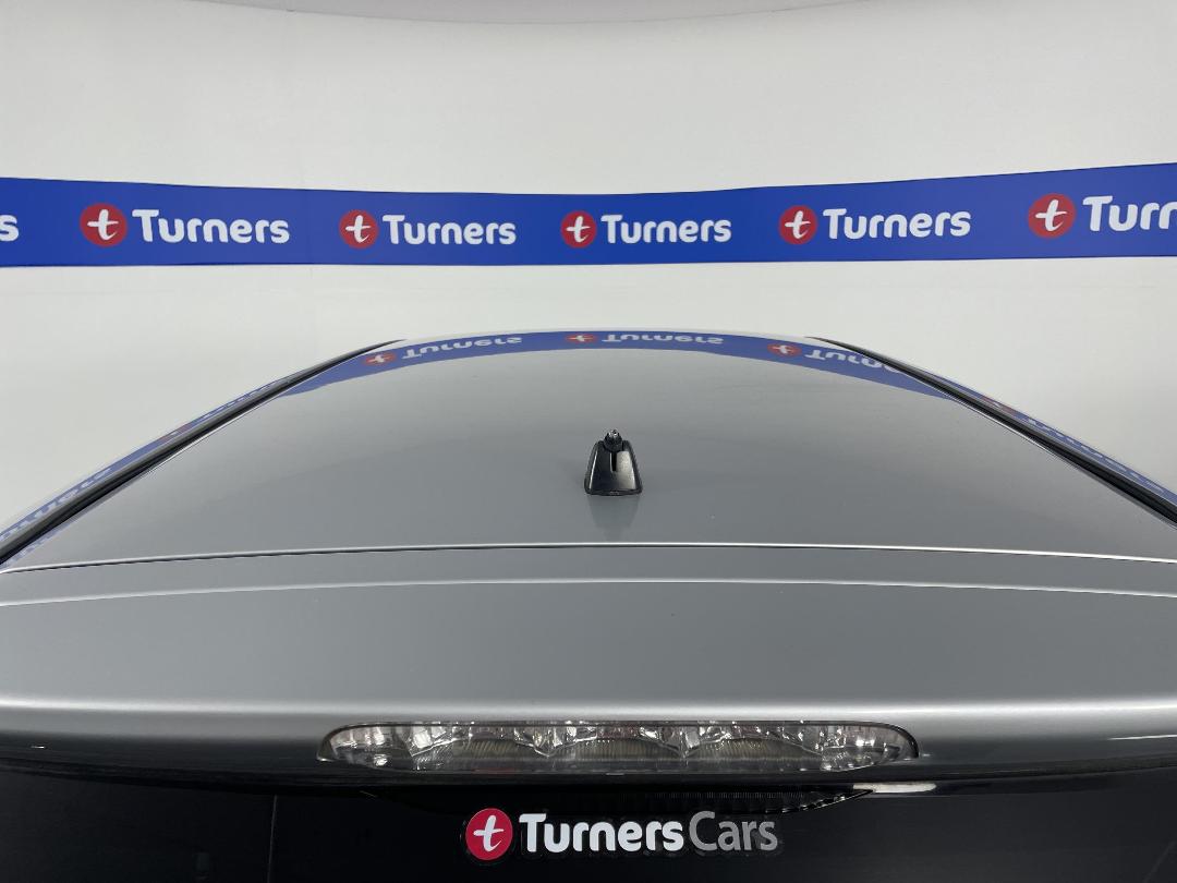 Photo '31' of Toyota Wish