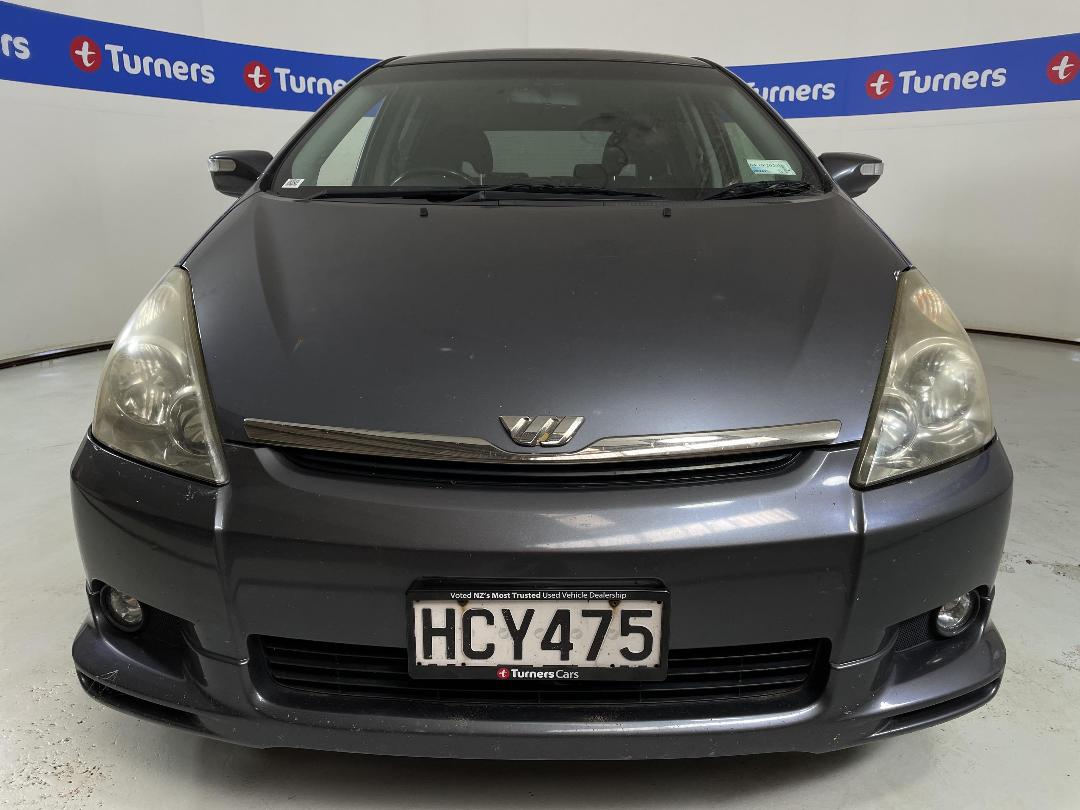 Photo '2' of Toyota Wish