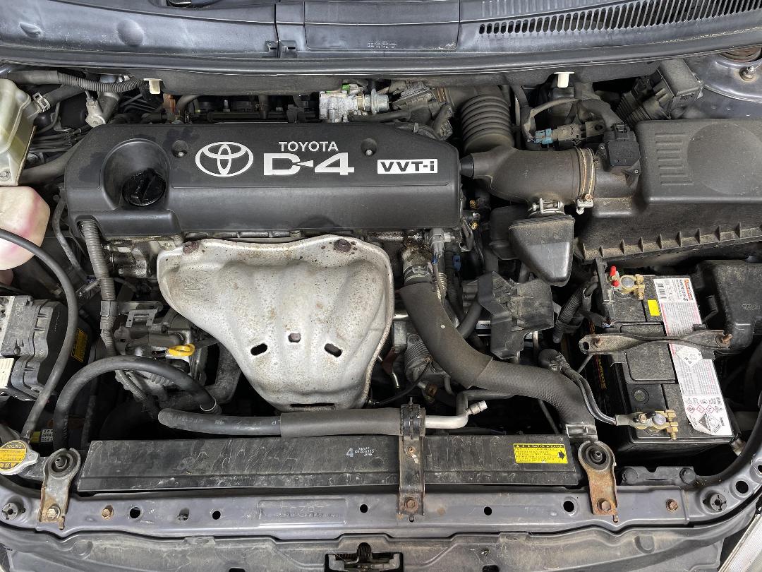 Photo '13' of Toyota Wish