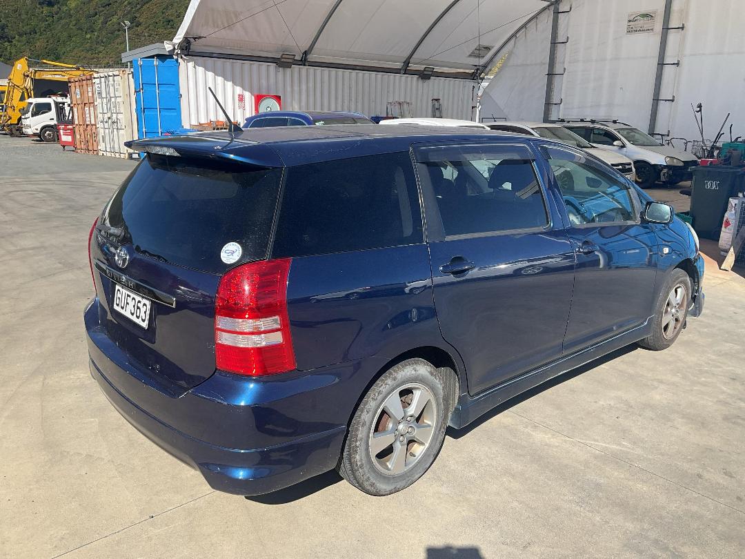 Photo '6' of Toyota Wish