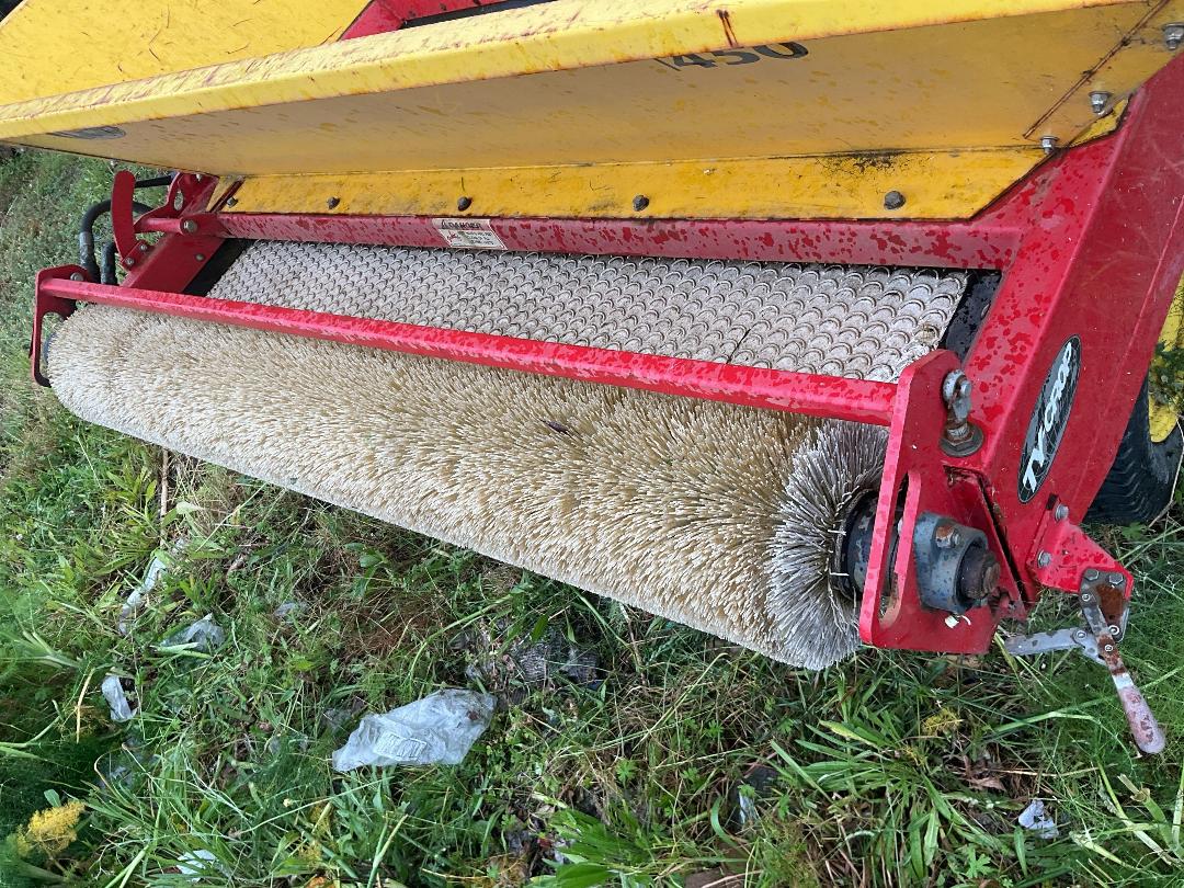 Photo '12' of Ty-crop Quickpass Spreader Photo '12' of Ty-crop Quickpass Spreader