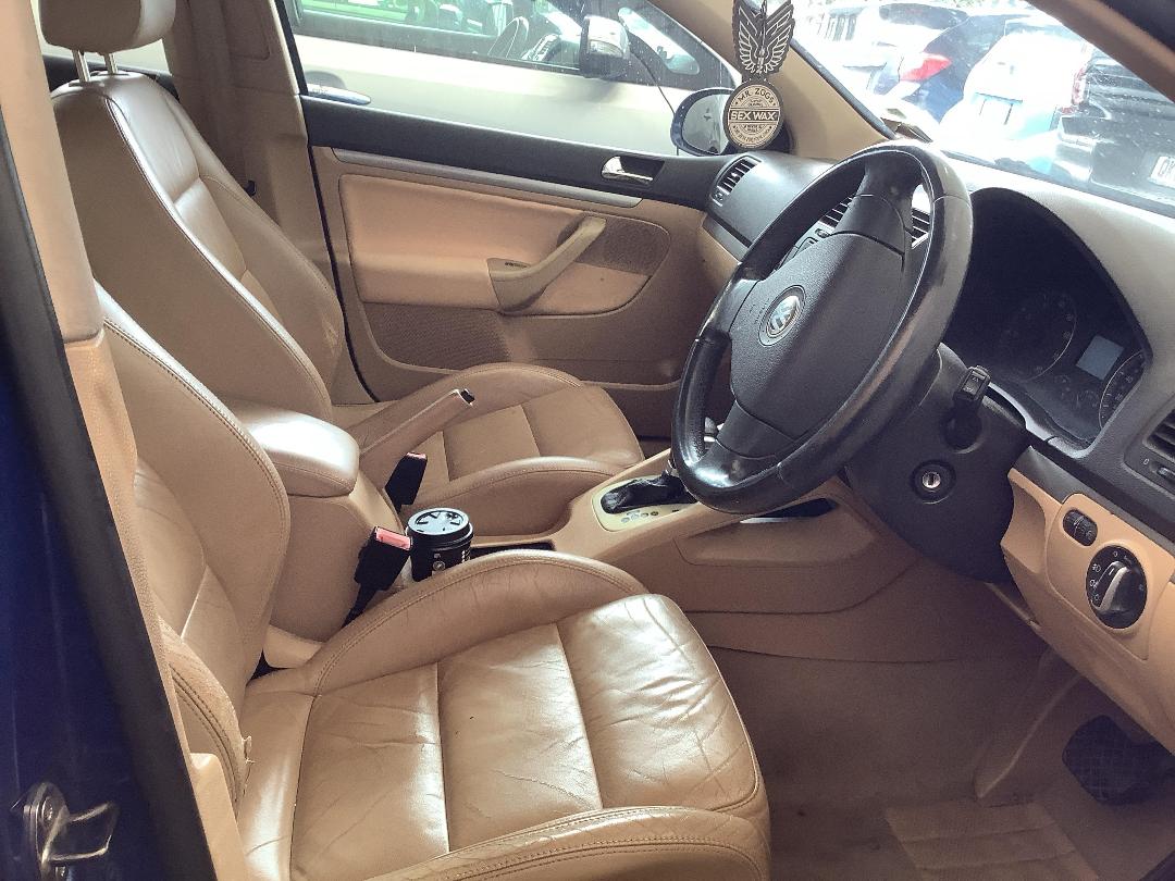 Photo '10' of Volkswagen Golf Photo '10' of Volkswagen Golf