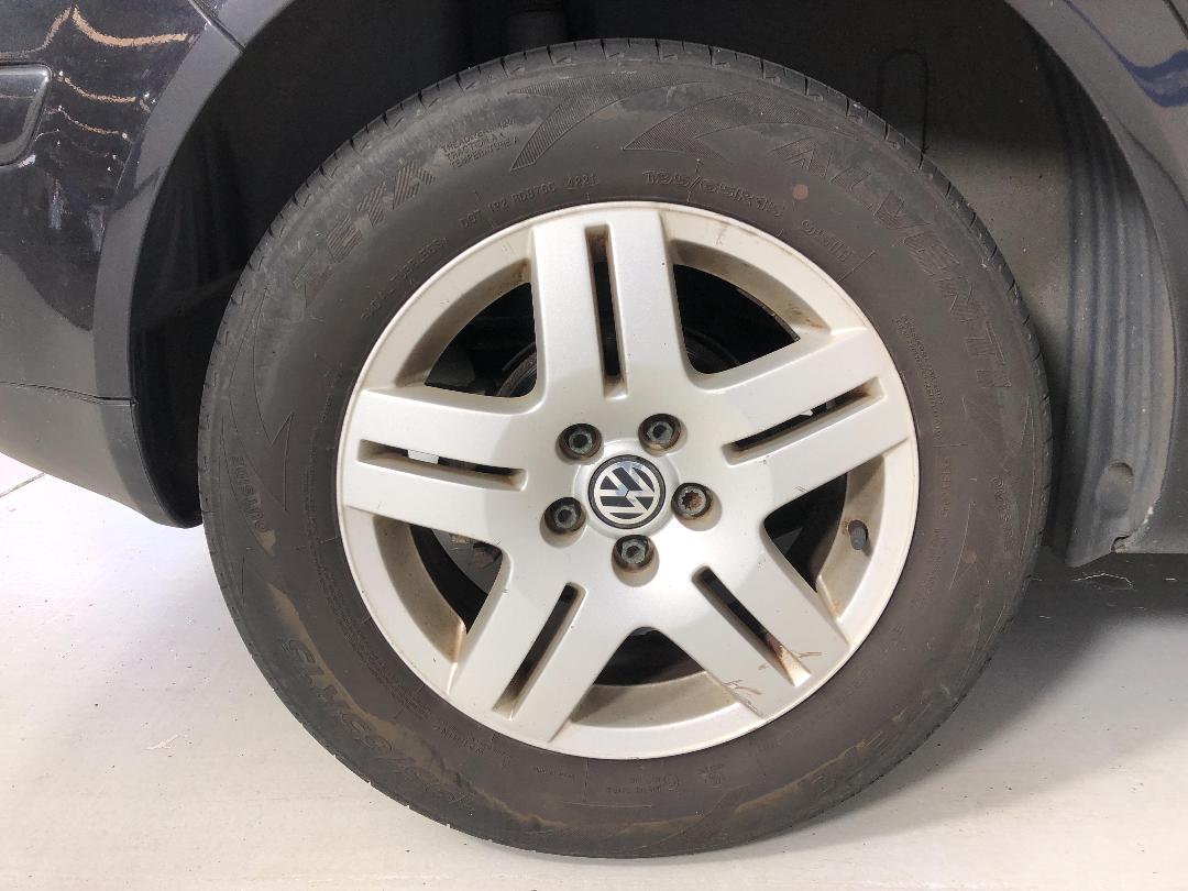 Photo '10' of Volkswagen Golf Photo '10' of Volkswagen Golf