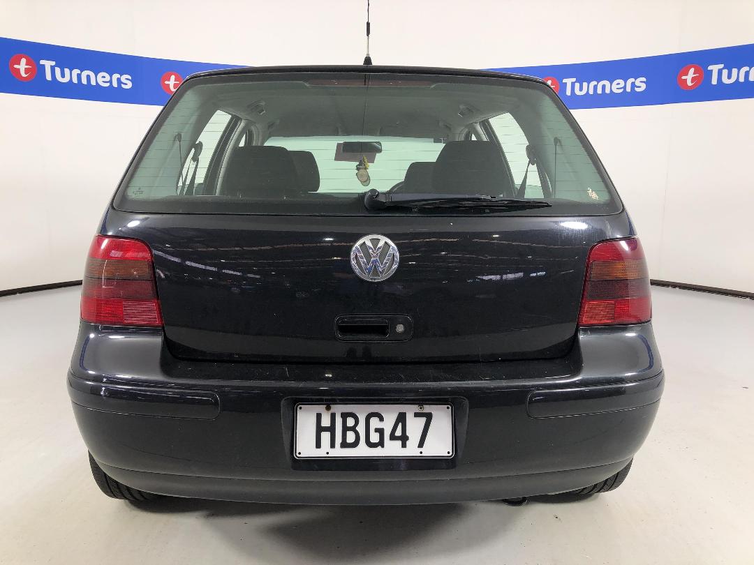 Photo '5' of Volkswagen Golf Photo '5' of Volkswagen Golf