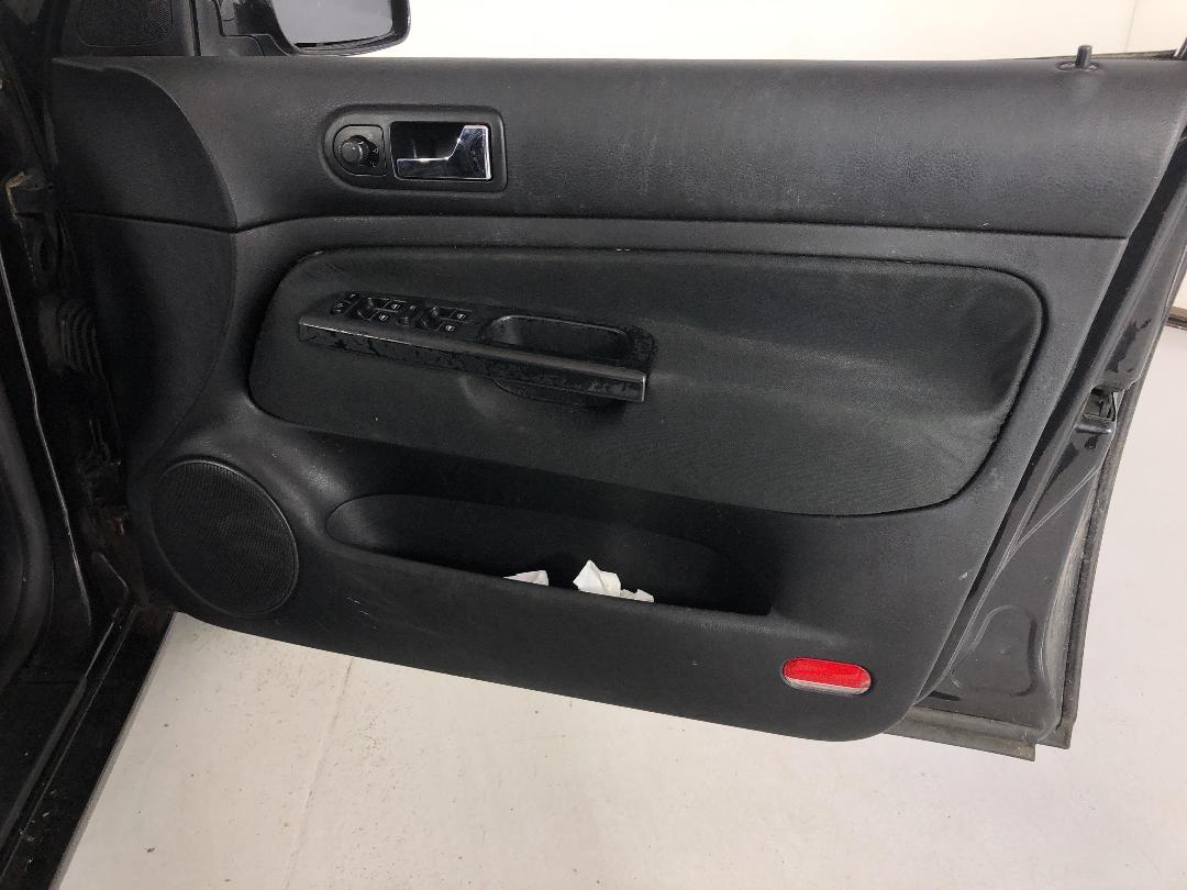 Photo '19' of Volkswagen Golf Photo '19' of Volkswagen Golf